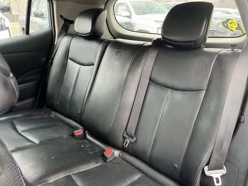 Used 2016 Nissan Leaf SL w/ Premium Package image 15