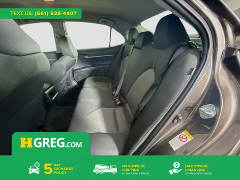 Used 2023 Toyota Camry XSE image 1