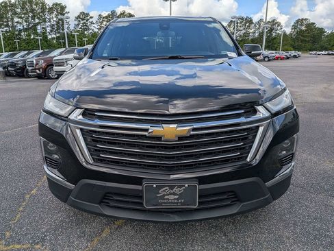 Used 2023 Chevrolet Traverse LT FWD image 12