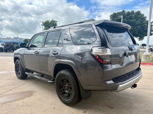 Used 2022 Toyota 4Runner TRD Off-Road Premium w/ Moonroof Package AWD/4WD image 3