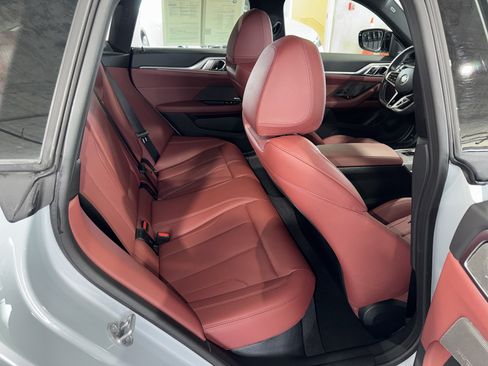 Used 2025 BMW M440i RWD image 14