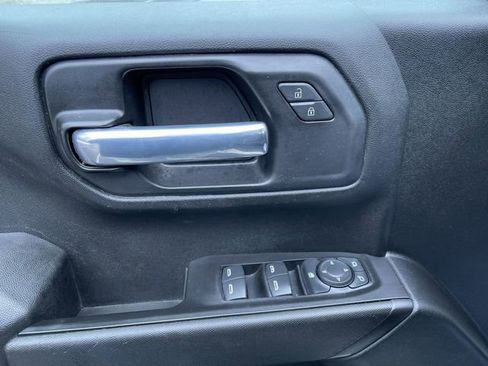 Used 2021 Chevrolet Silverado 1500 Custom image 22