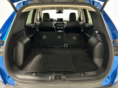 Used 2020 Ford Escape Titanium AWD/4WD image 32
