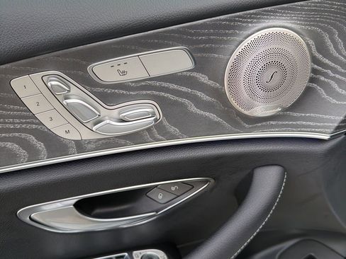 Used 2021 Mercedes-Benz E 350 4MATIC Sedan image 15