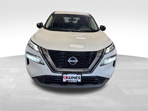 Used 2023 Nissan Rogue S AWD/4WD image 4
