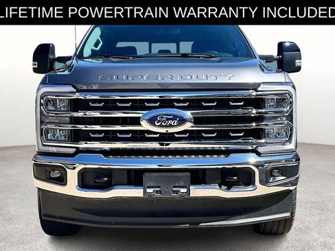 Used 2024 Ford F250 Lariat image 5