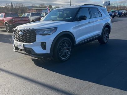 New 2026 Ford Explorer ST-Line w/ ST-Line Street Pack