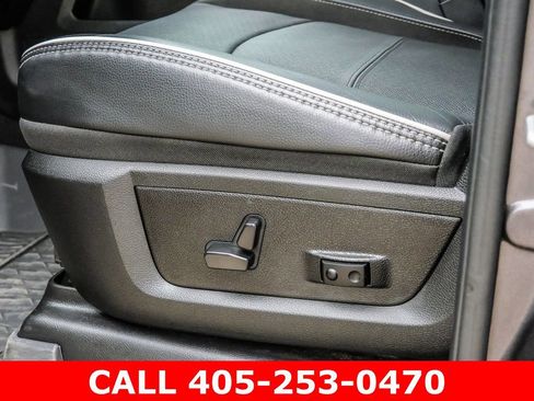 Used 2025 RAM 3500 Laramie AWD/4WD image 55