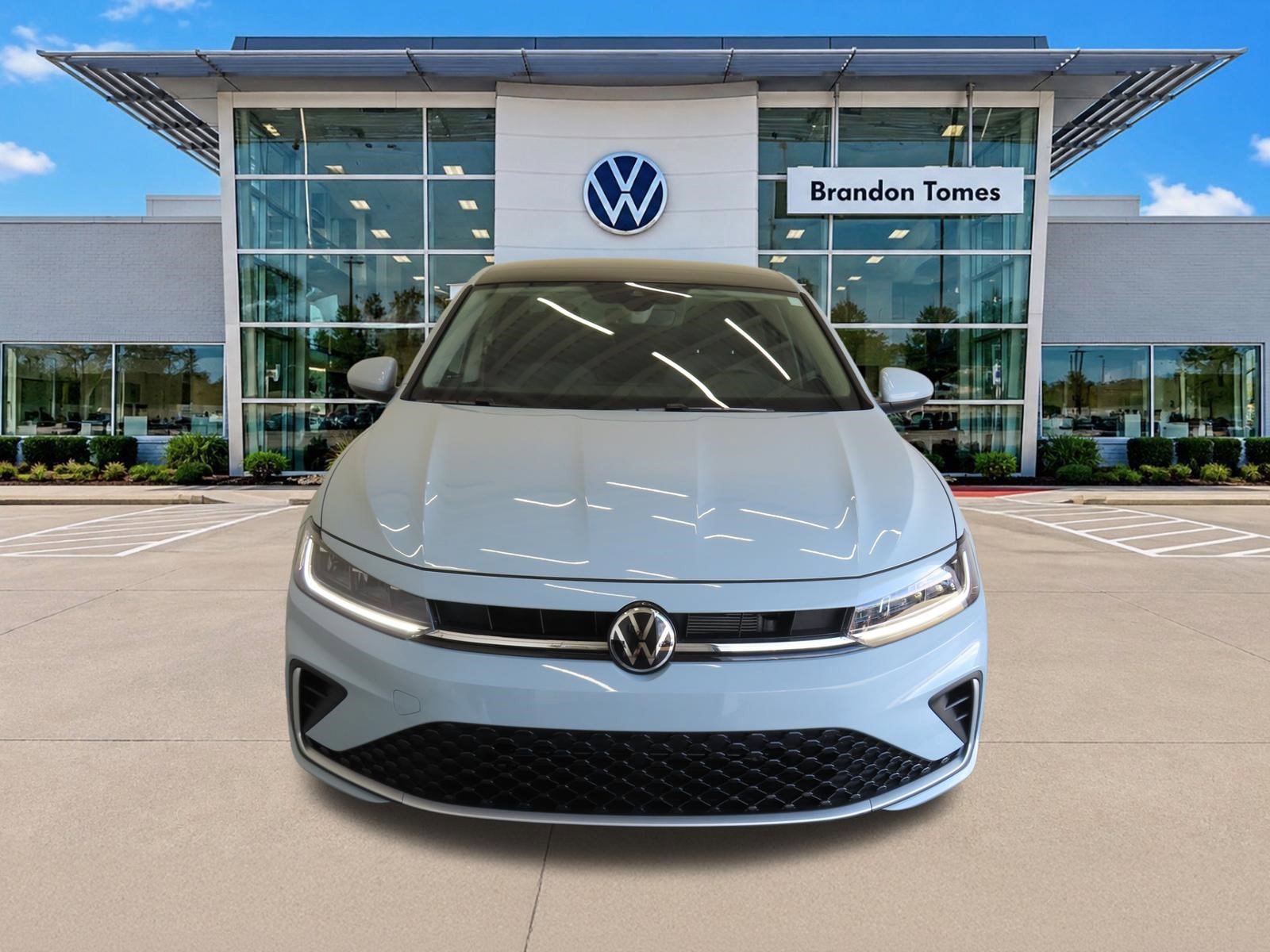 Used 2026 Volkswagen Jetta SE FWD image 9