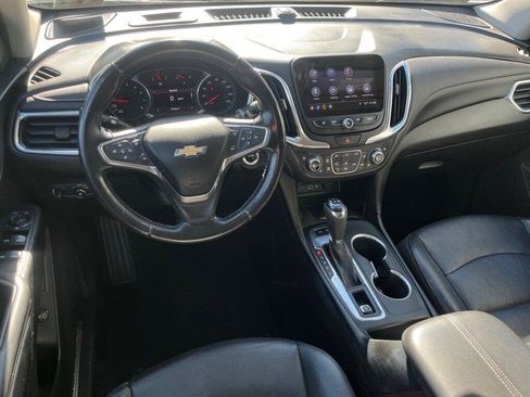 Used 2020 Chevrolet Equinox Premier image 11
