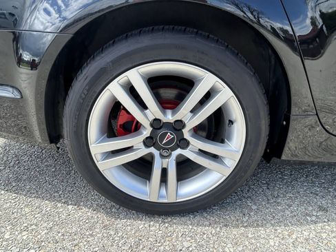 Used 2008 Pontiac G8 w/ Premium Package RWD image 35