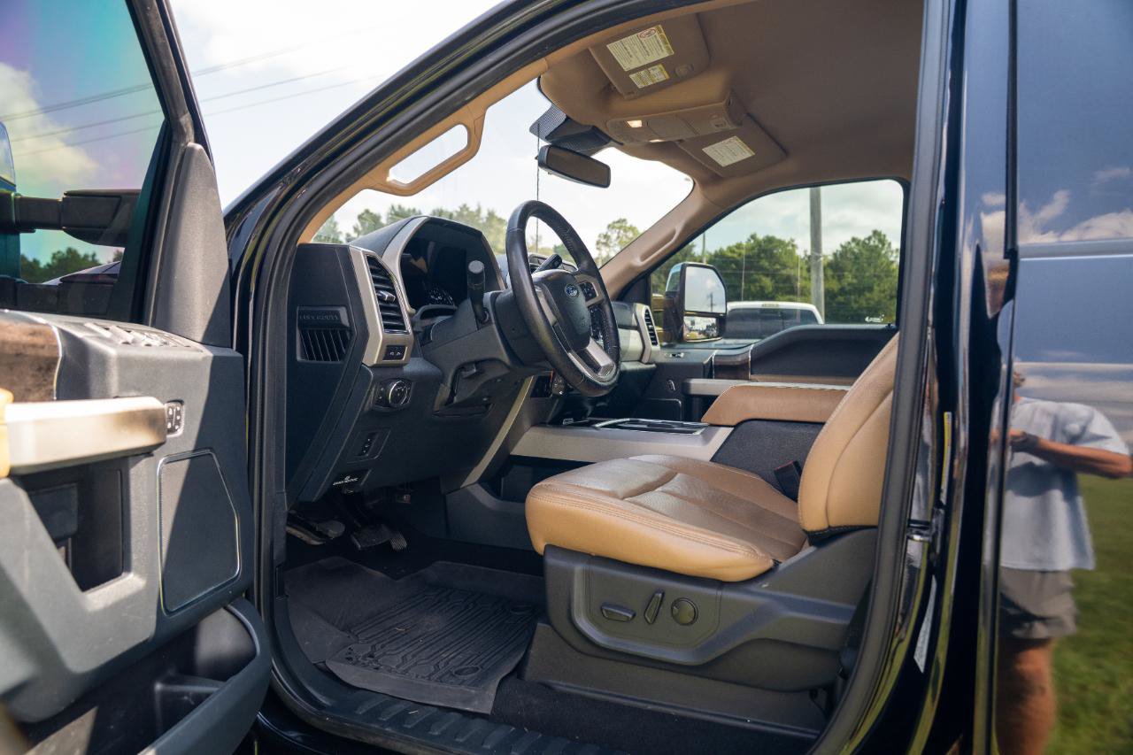 Used 2022 Ford F250 Lariat w/ Chrome Package AWD/4WD image 11