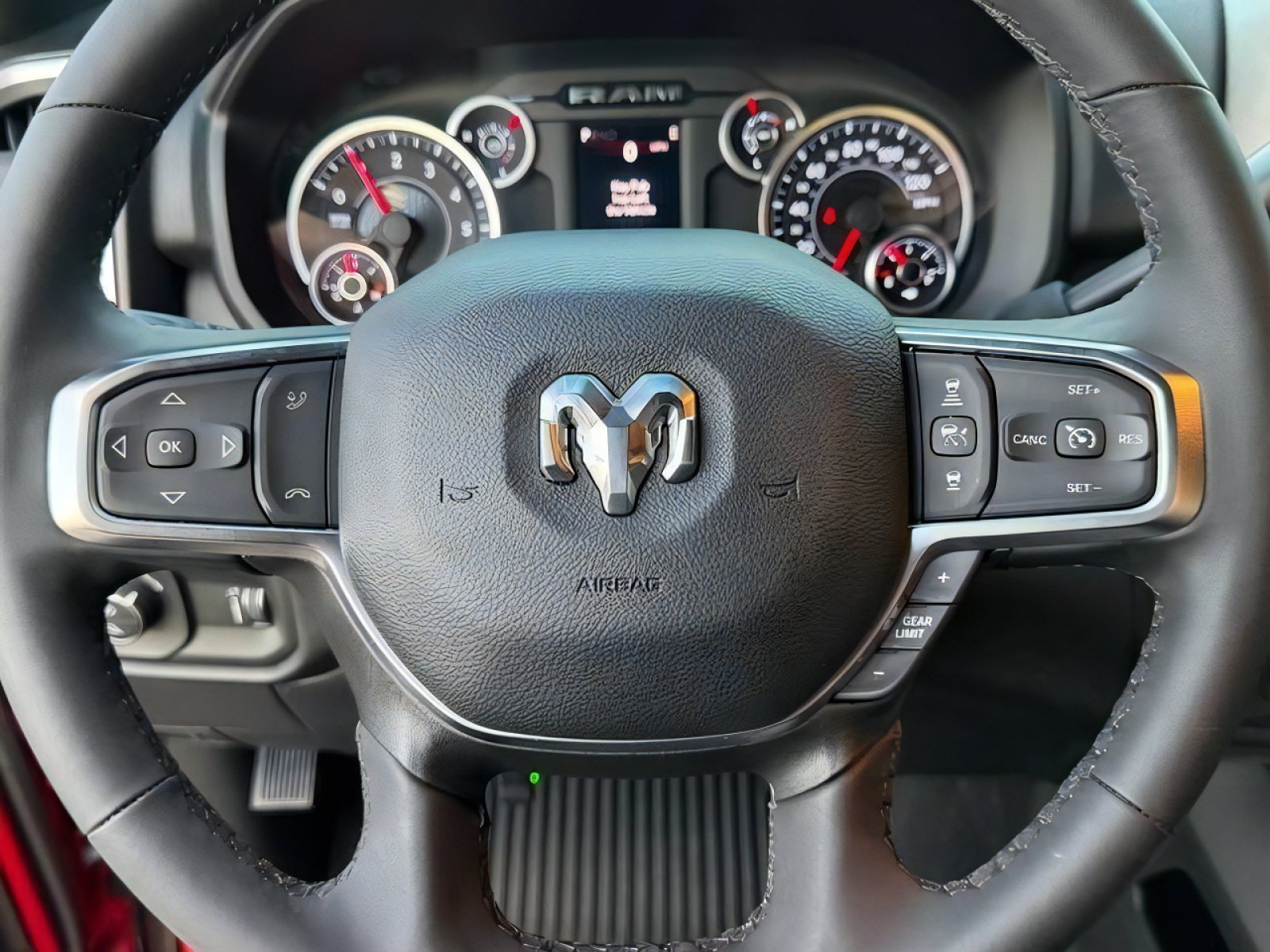 Used 2026 RAM 2500 Big Horn AWD/4WD image 31