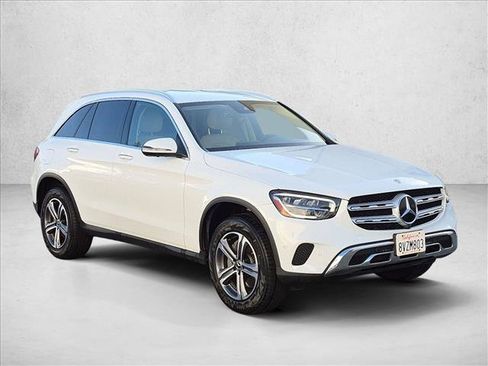 Certified 2021 Mercedes-Benz GLC 300 4MATIC image 3