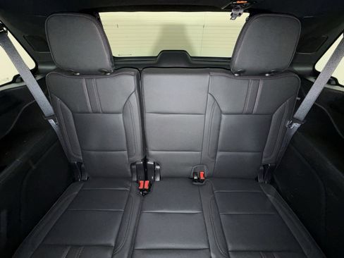 Used 2022 Chevrolet Tahoe RST AWD/4WD image 23