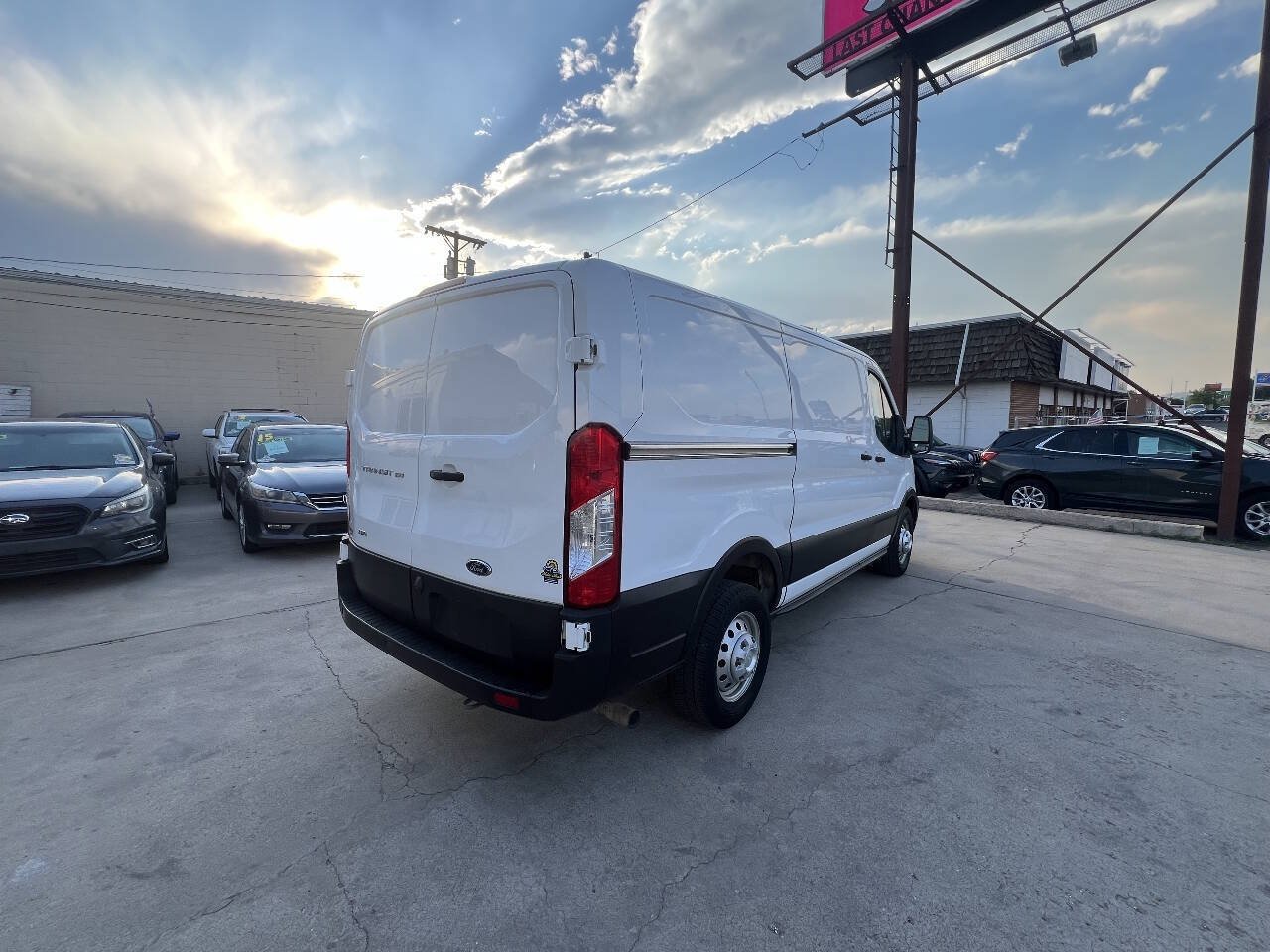 Used 2020 Ford Transit 150 Low Roof AWD image 5