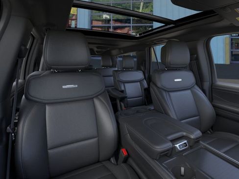 New 2026 Ford Expedition Max Platinum image 10