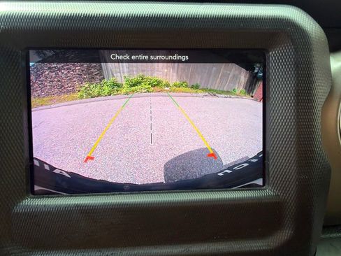 Used 2020 Jeep Wrangler Rubicon w/ LED Lighting Group AWD/4WD image 23