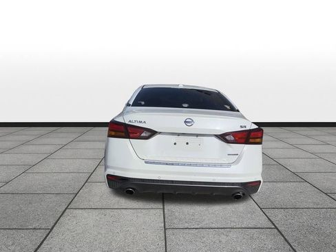 Used 2021 Nissan Altima 2.0 SR FWD image 6