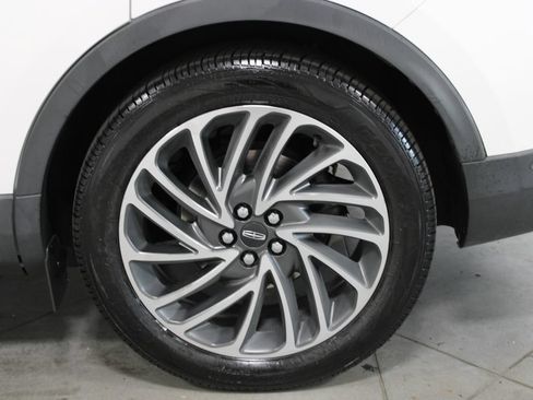 Used 2019 Lincoln Nautilus Reserve FWD image 19
