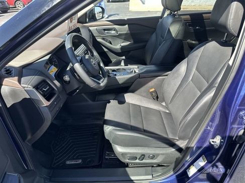 Certified 2023 Nissan Rogue SL w/ SL Premium Package image 12