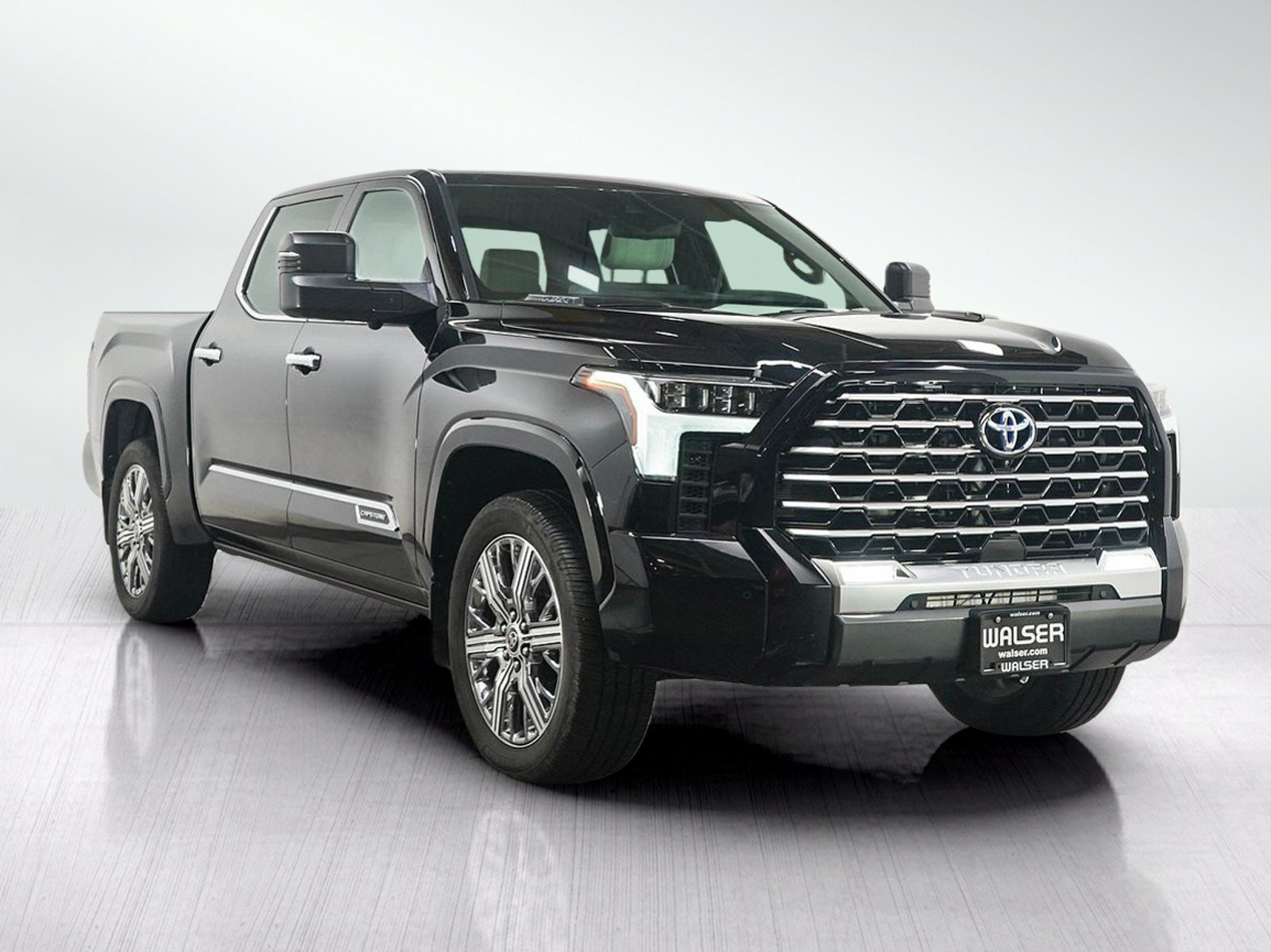 Used 2023 Toyota Tundra Capstone AWD/4WD image 7