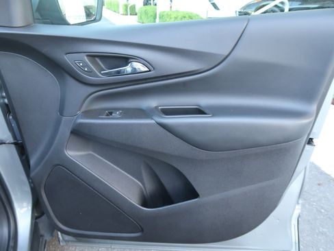 Used 2024 Chevrolet Equinox LT AWD/4WD image 43