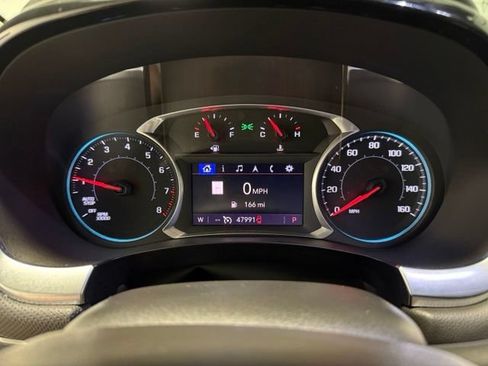 Used 2020 Chevrolet Traverse Premier w/ Redline Edition AWD/4WD image 17