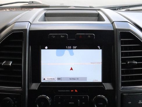 Used 2018 Ford F150 XLT w/ Equipment Group 302A Luxury image 3