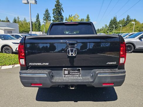 Used 2017 Honda Ridgeline Sport image 6
