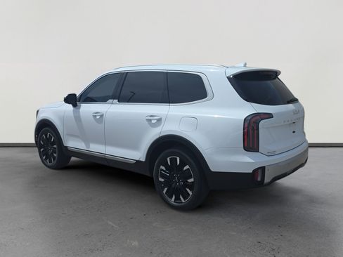 Used 2024 Kia Telluride SX Prestige AWD/4WD image 3