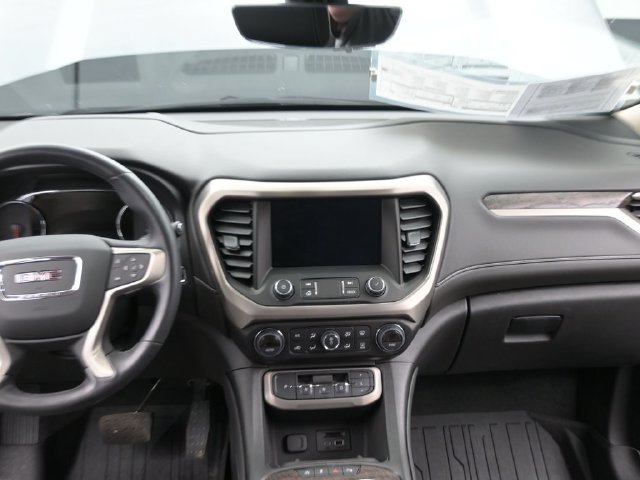 Used 2022 GMC Acadia Denali w/ Denali Ultimate Package AWD/4WD image 25