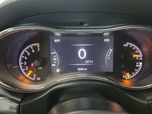 Used 2020 Jeep Grand Cherokee Trailhawk AWD/4WD image 18