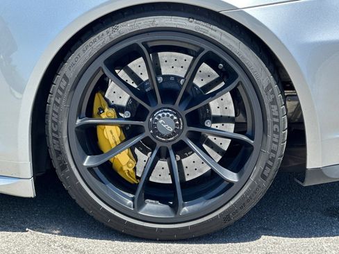 Used 2018 Porsche 911 GT3 RWD image 42