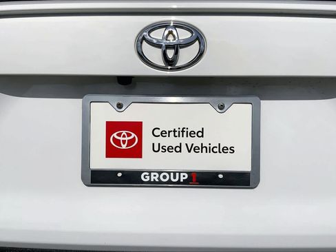 Used 2024 Toyota RAV4 XLE w/ Convenience Package FWD image 10