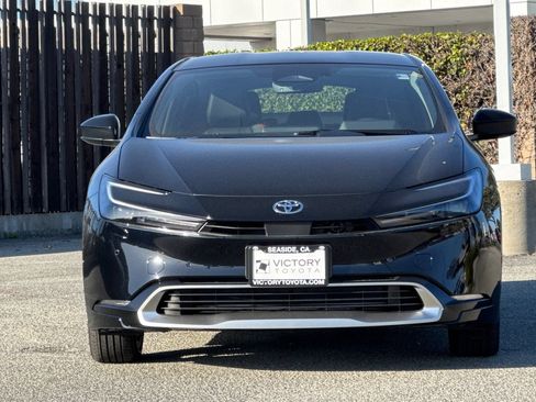 New 2026 Toyota Prius Plug-In Hybrid FWD image 9