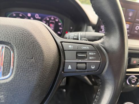Used 2024 Honda Accord Sport image 23