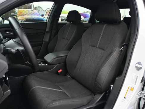 Used 2023 Honda Accord Sport image 7