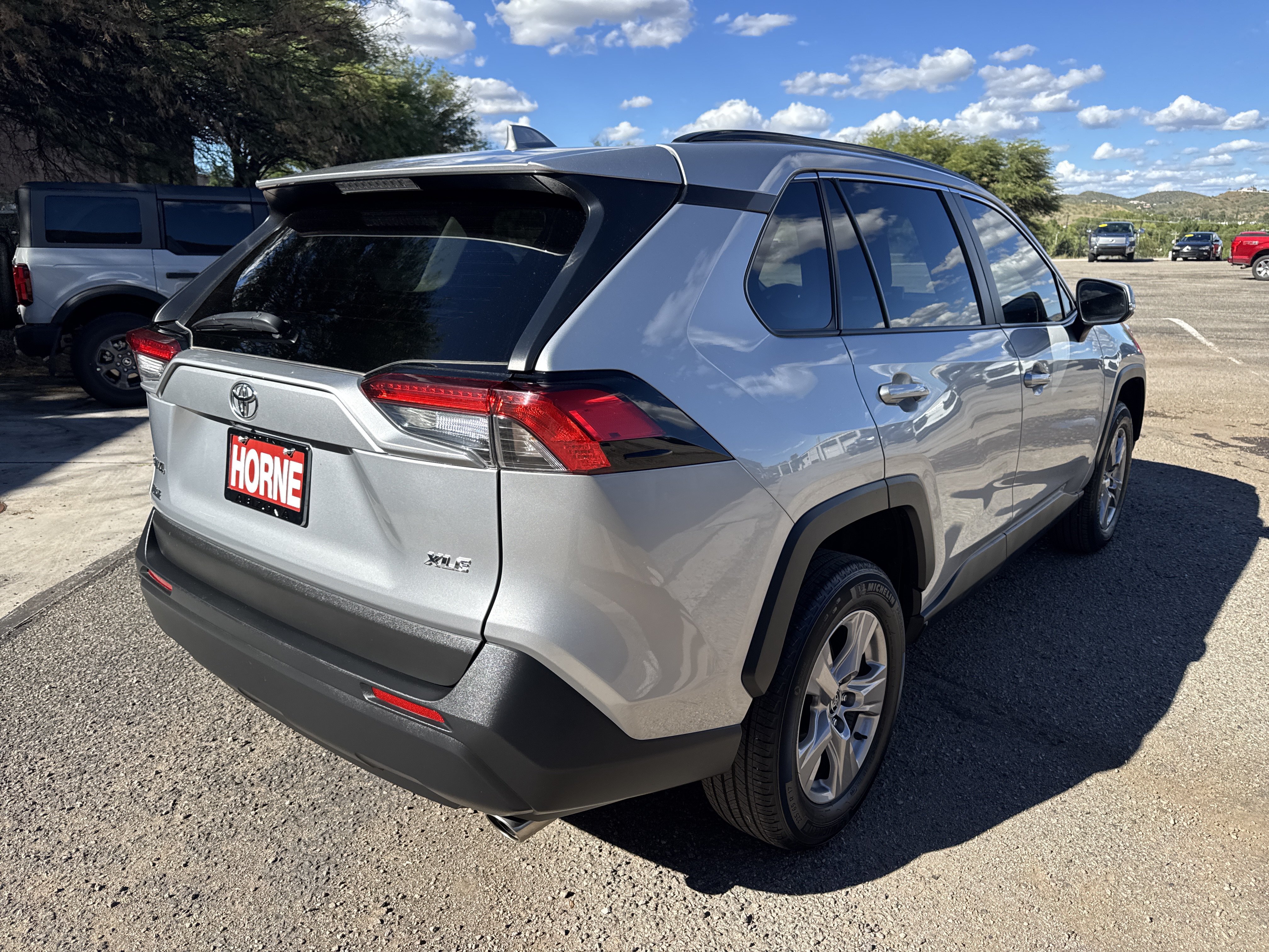Used 2025 Toyota RAV4 XLE FWD image 7