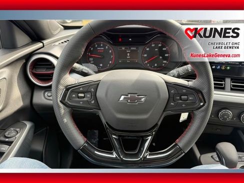 New 2026 Chevrolet Trax RS w/ Driver Confidence Package image 34