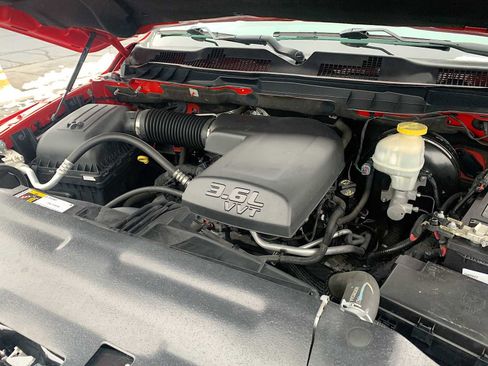 Used 2018 RAM 1500 Big Horn image 26