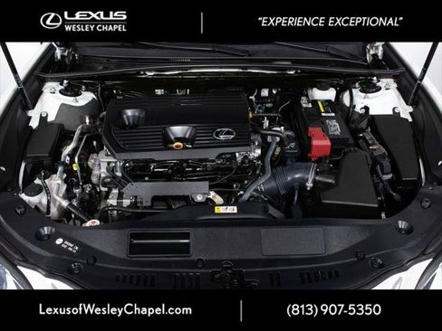 Certified 2023 Lexus ES 250 w/ Premium Package AWD/4WD image 12