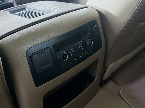 Used 2019 Chevrolet Tahoe Premier image 27