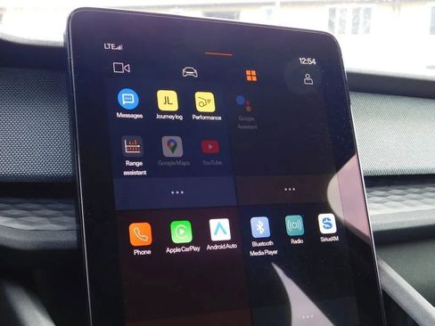 Used 2022 Polestar Polestar 2 w/ Performance Package image 19