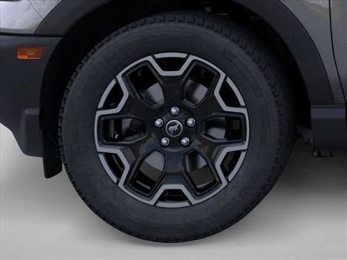 New 2026 Ford Bronco Sport Outer Banks w/ Outer Banks Tech Package+ AWD/4WD image 19