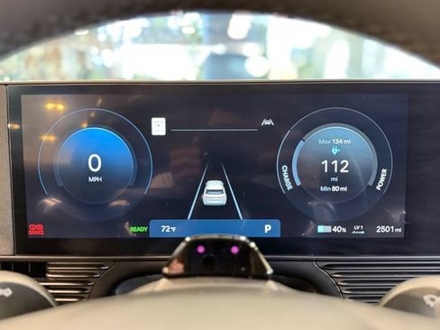 Used 2025 Hyundai Ioniq 5 Limited AWD/4WD image 28