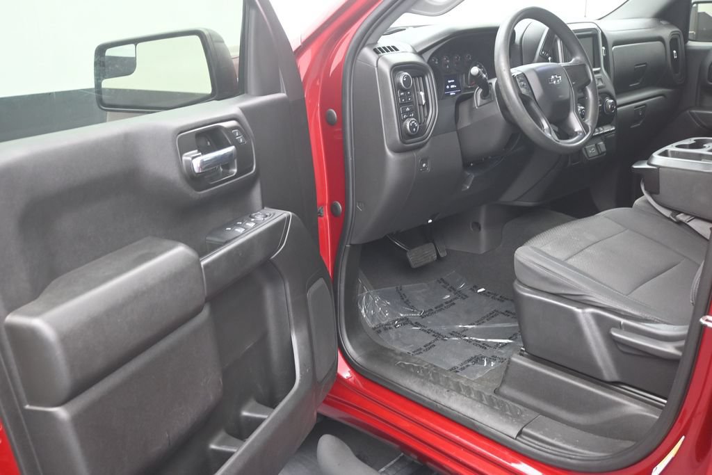 Used 2022 Chevrolet Silverado 1500 Custom Trail Boss w/ LPO, Dark Essentials Package AWD/4WD image 10