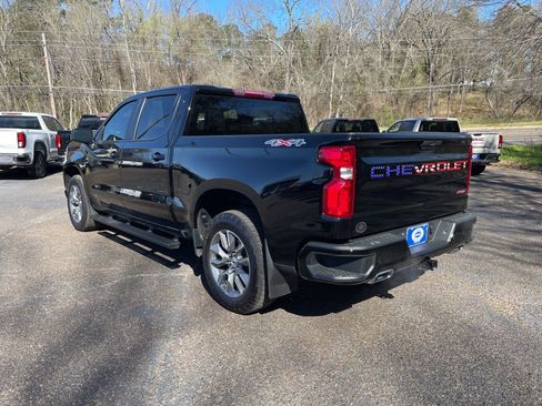 Used 2022 Chevrolet Silverado 1500 RST w/ Safety Package image 3