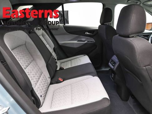 Used 2022 Chevrolet Equinox LT FWD image 22