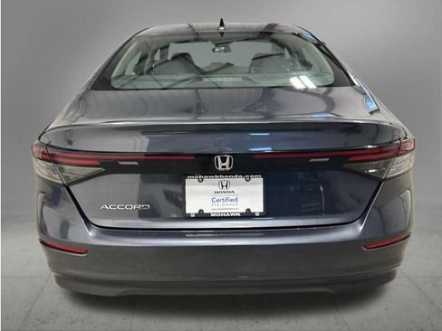 Used 2023 Honda Accord LX image 5